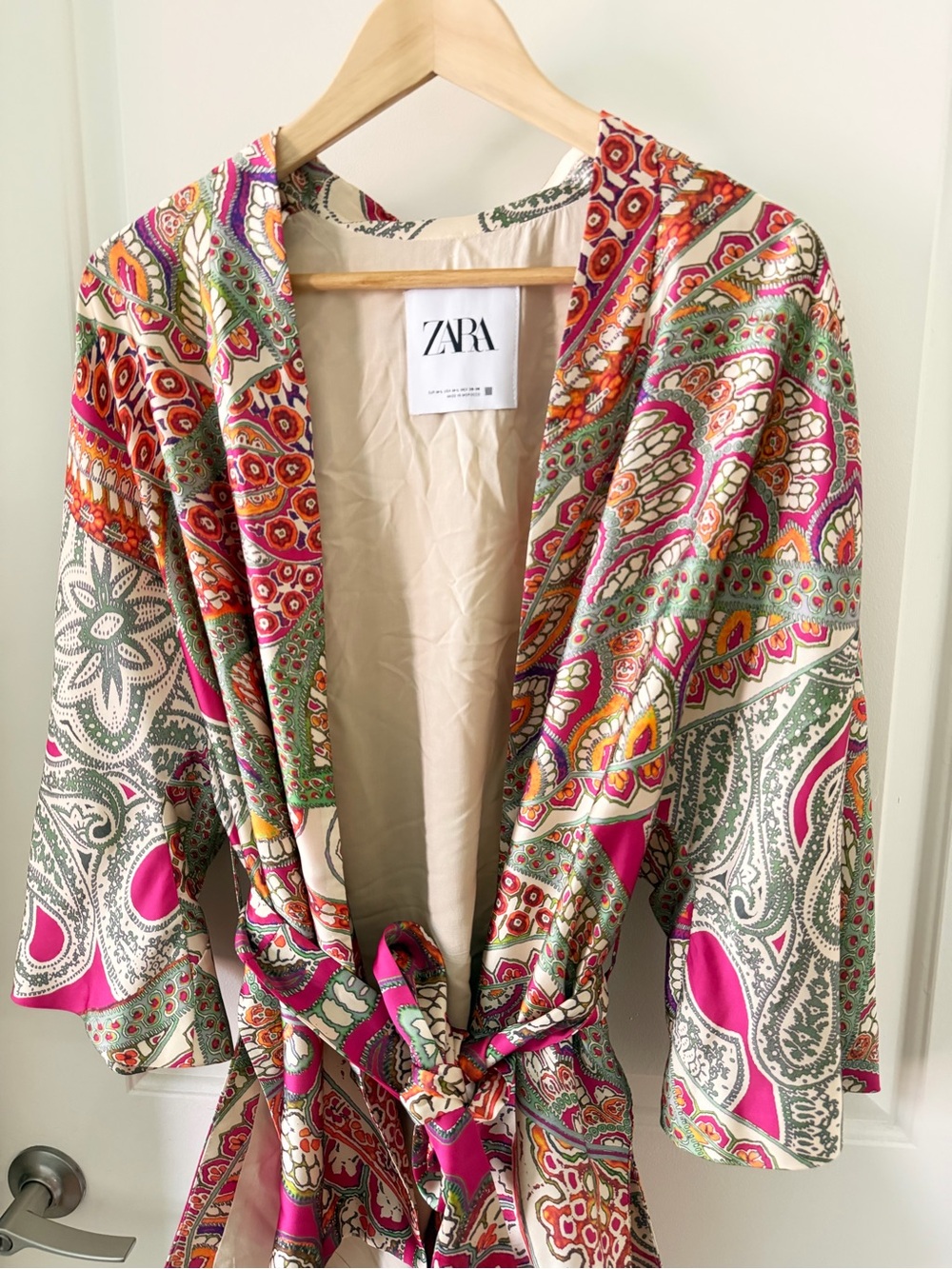 ZARA Multicolor Paisley Robe — Pink, Green & Orange, Size M/L